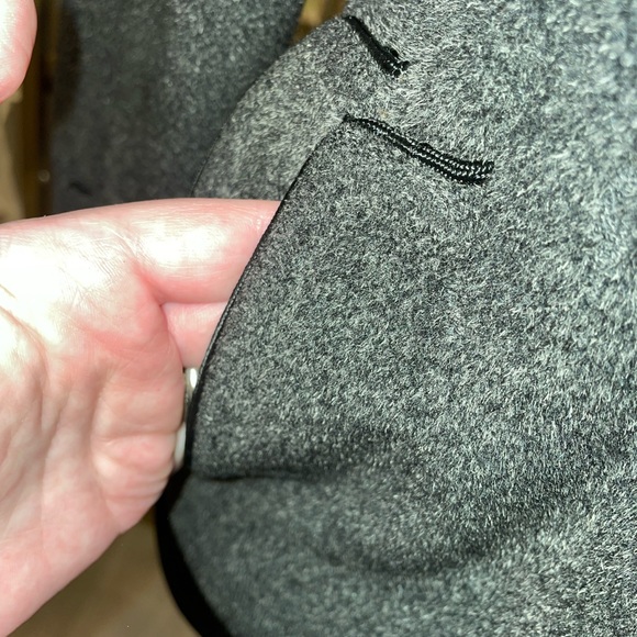 MABLEY & CAREW🪞sz 2 4 vintage Paul Parnes coat like new chic buttons! Pockets! - Picture 9 of 16